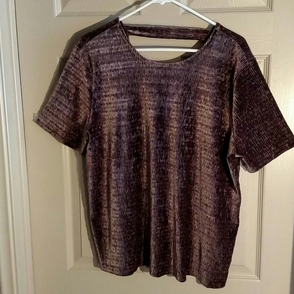 Fourteen Place Women's XL/TG Chocolate Top